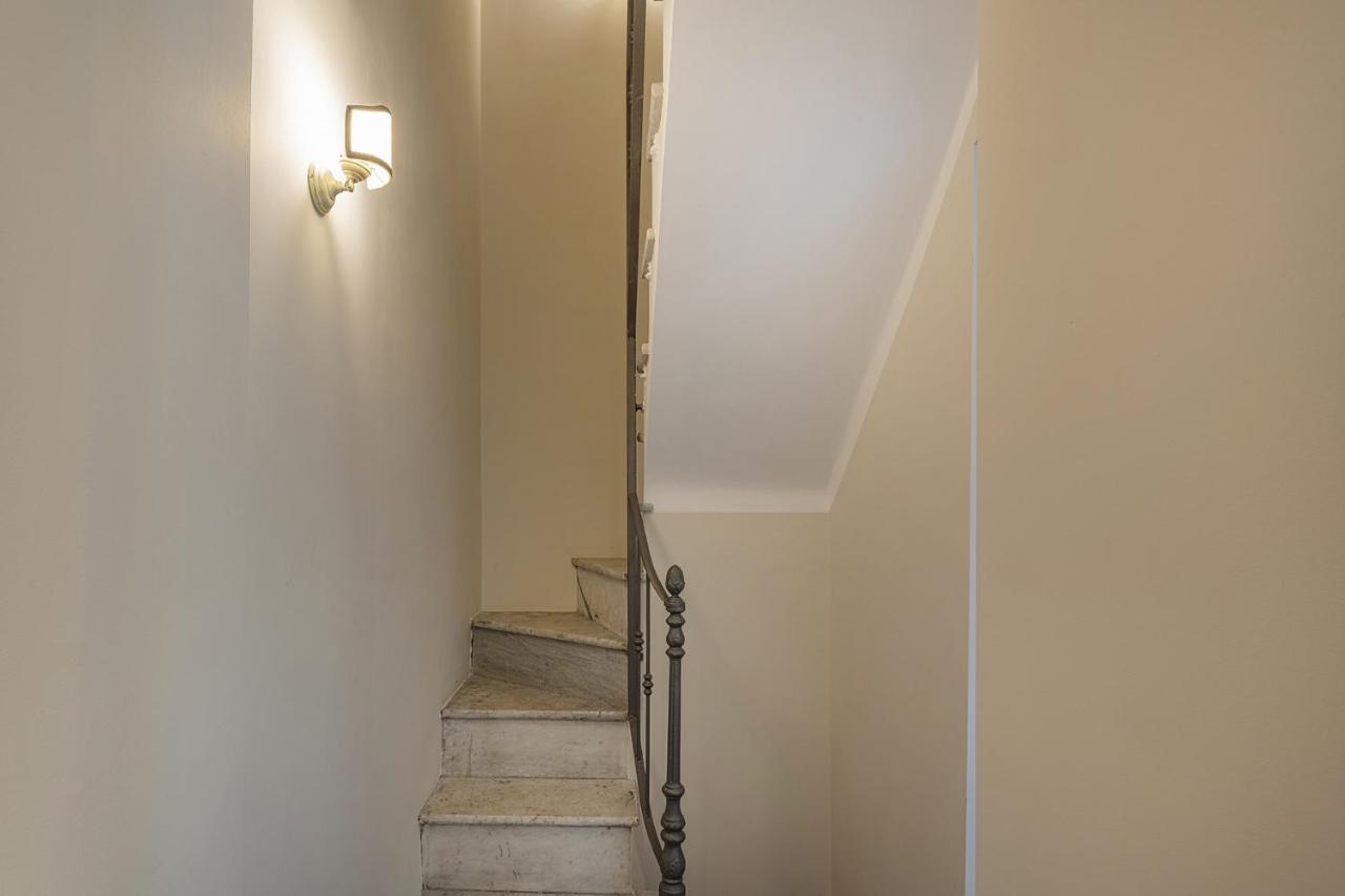 Lomellini Palace Apartments By Wonderful Italy ジェノヴァ エクステリア 写真